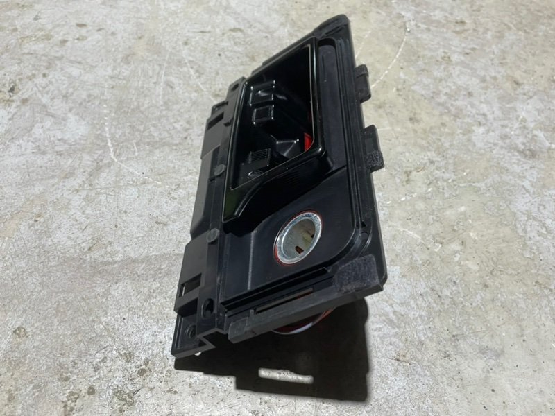 Пепельница