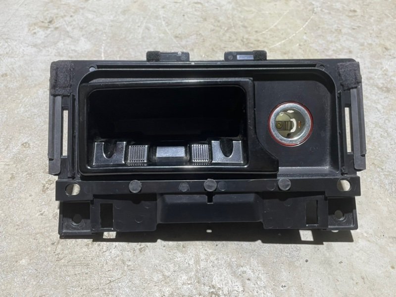 Пепельница