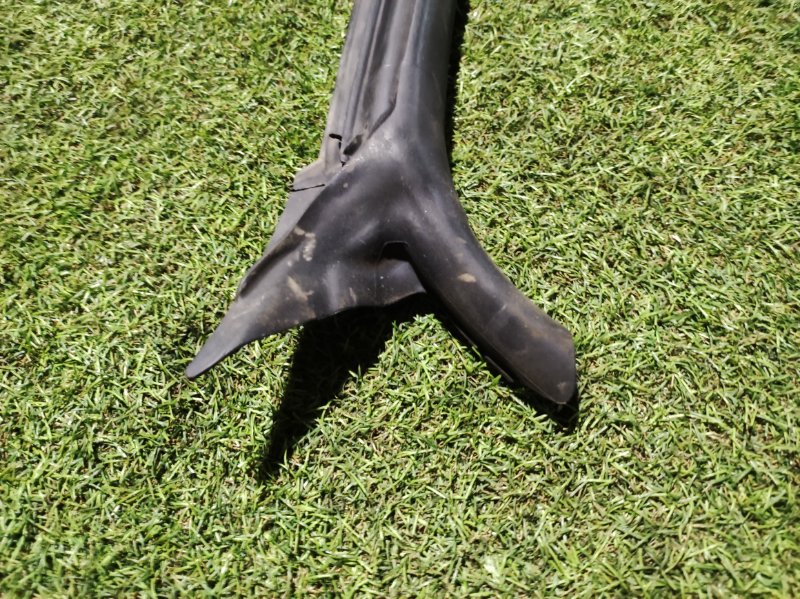 Уплотнитель двери