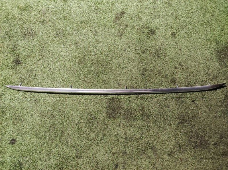 Рейлинг (релинг) левый (планка на крышу)