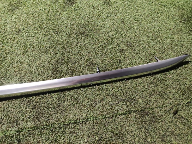 Рейлинг (релинг) левый (планка на крышу)