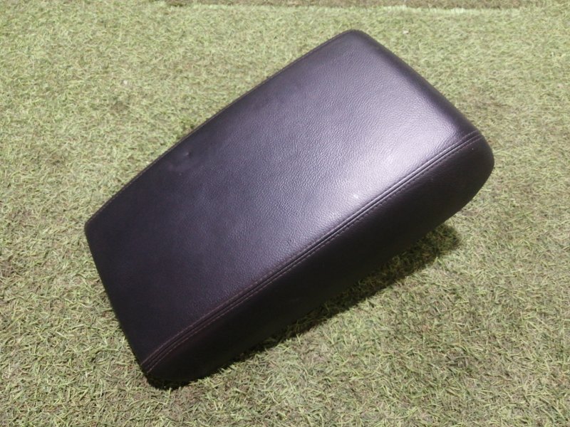 Подлокотник