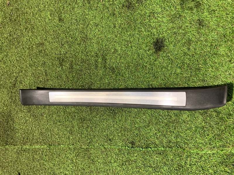 Накладка порога (внутренняя)