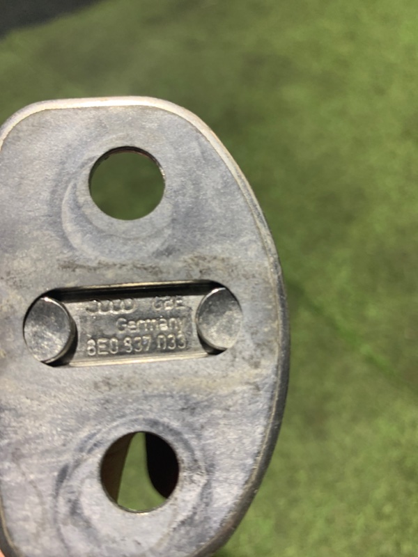 Ответная часть замка двери