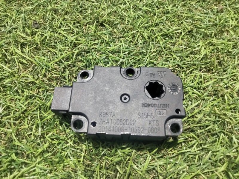 Моторчик заслонки печки