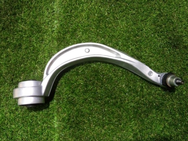 Рычаг передний нижний левый