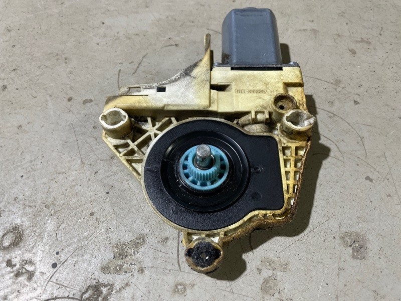 Моторчик стеклоподъемника