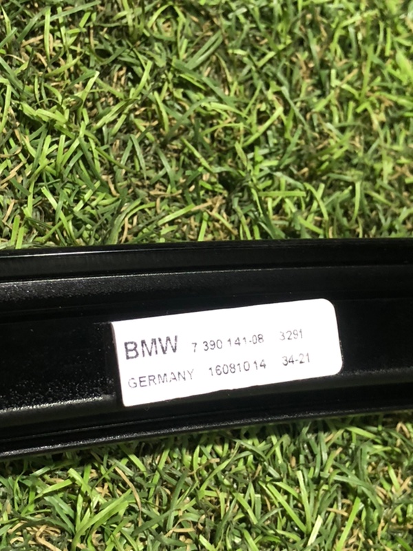 Накладка двери задней левой