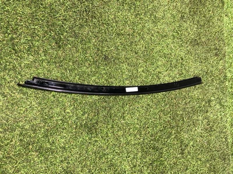 Накладка двери задней левой