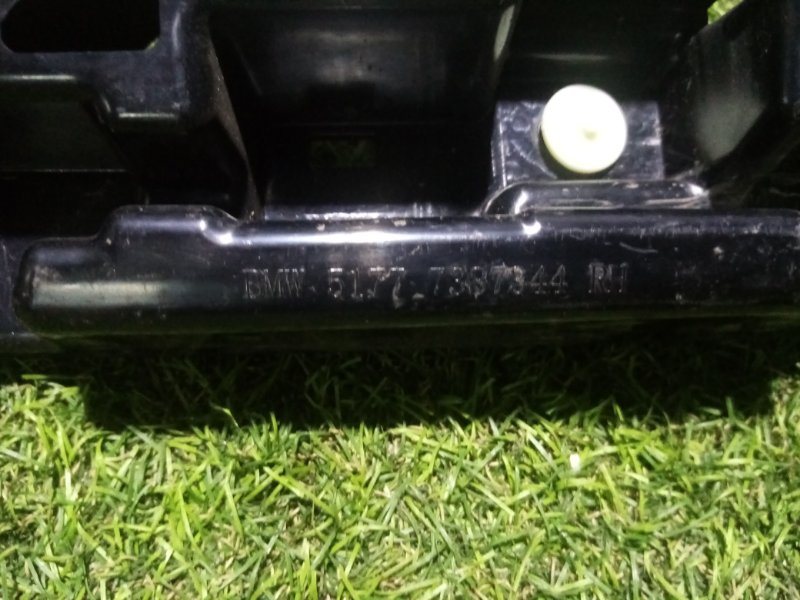 Накладка на подножку