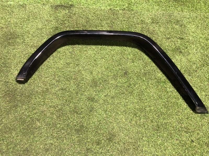 Накладка заднего крыла правого