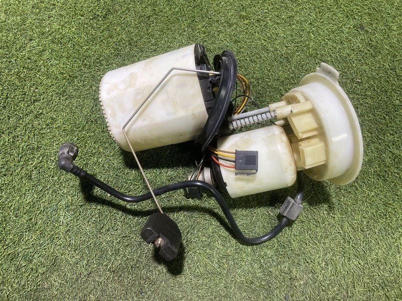 Насос топливный электрический