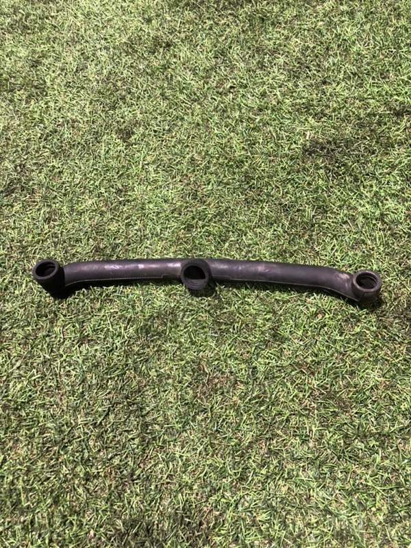 Шланг вентиляции картер. газов