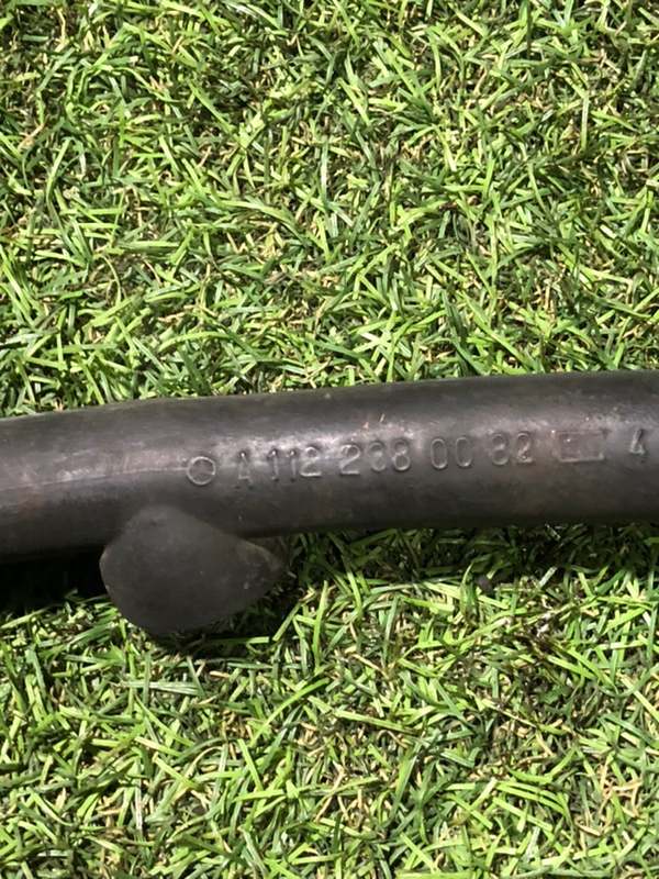 Шланг вентиляции картер. газов