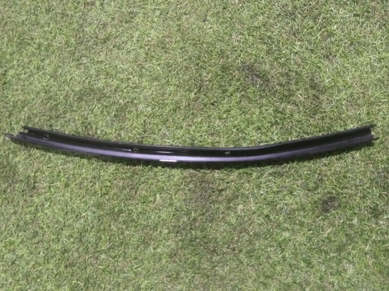 Накладка двери задней правой