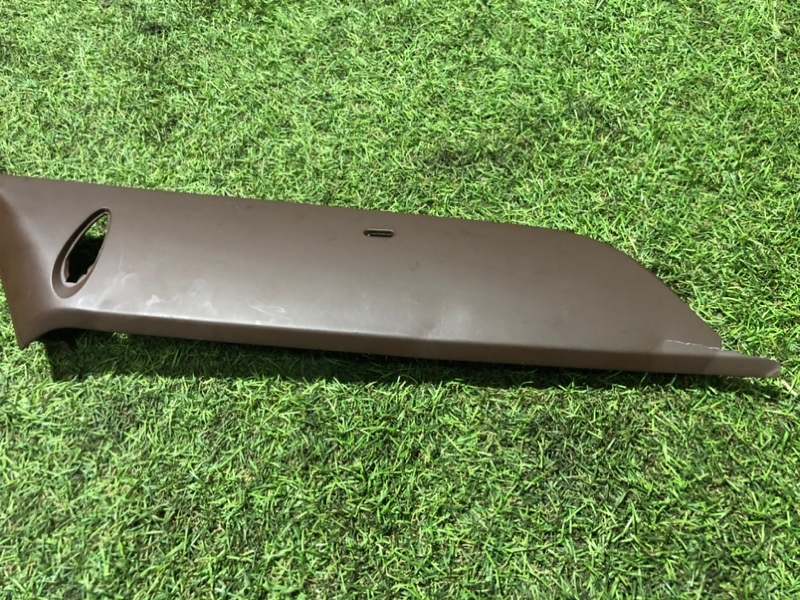 Подлокотник