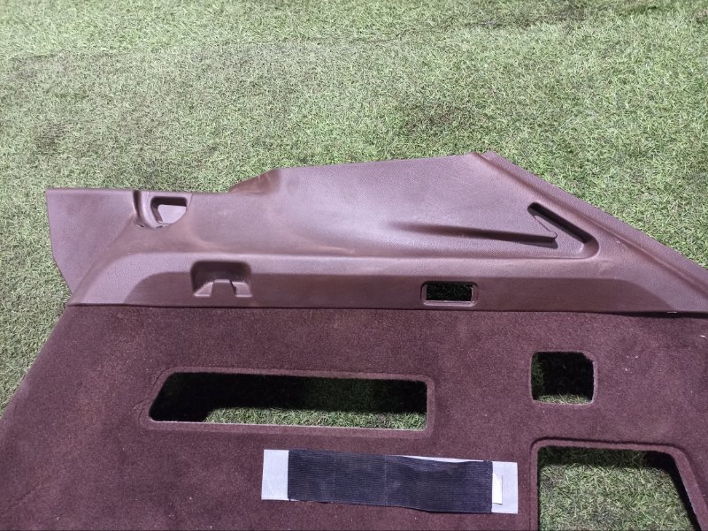 Обшивка багажника