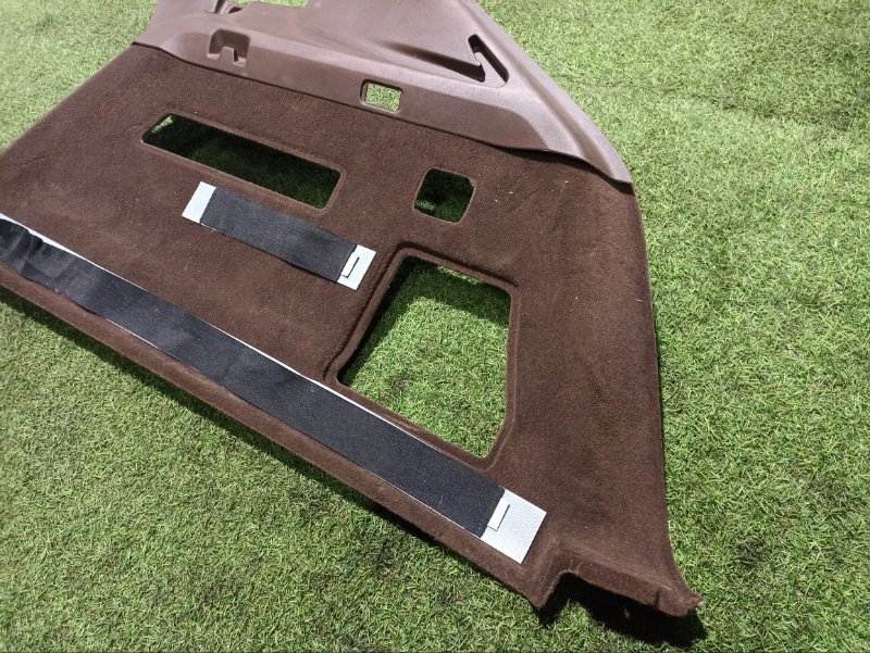 Обшивка багажника