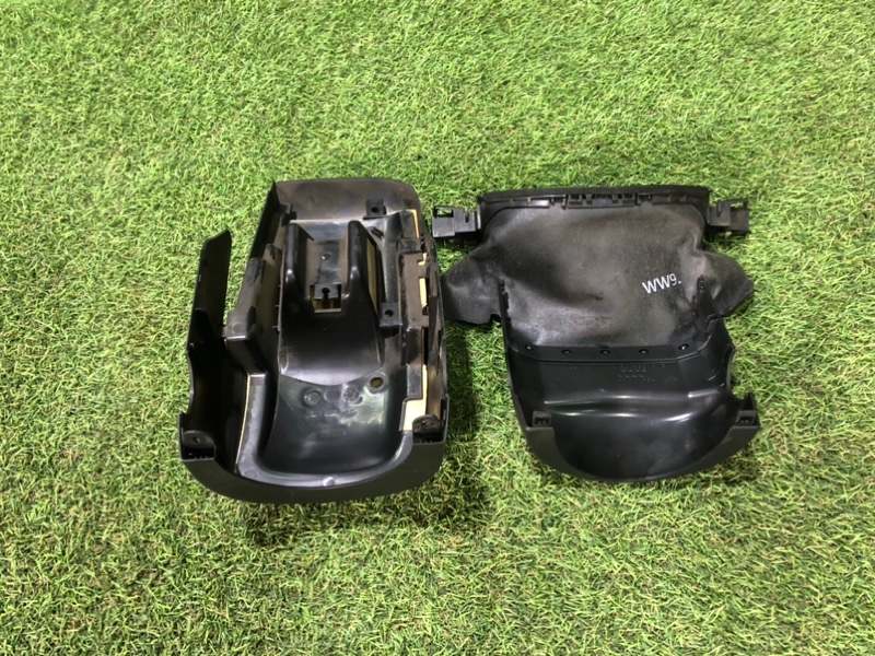 Кожух рулевой колонки