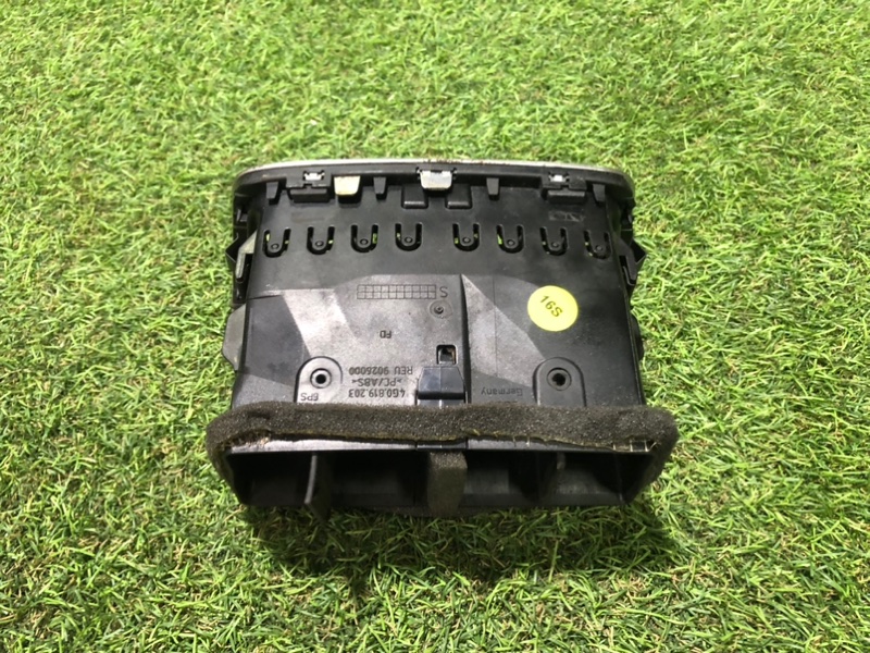 Дефлектор воздушный