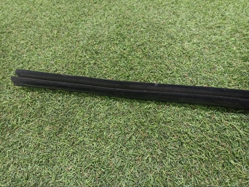 Уплотнитель двери