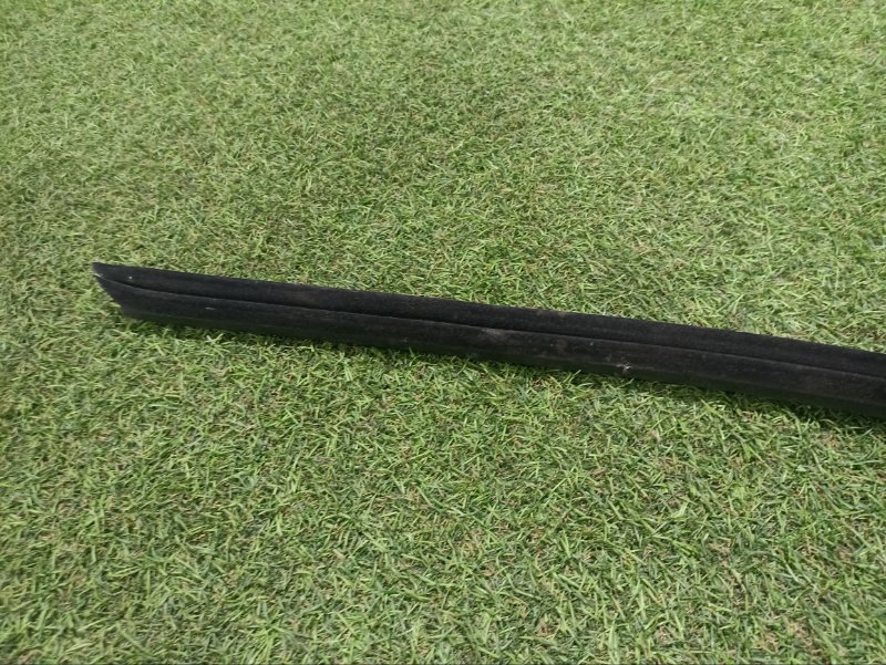 Уплотнитель двери