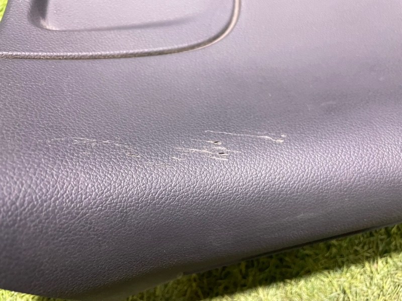 Обшивка крышки багажника