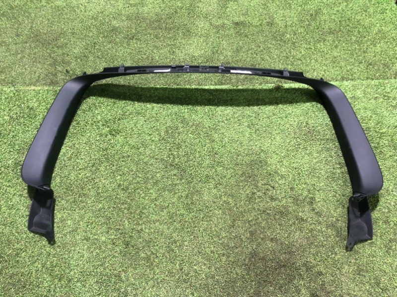 Обшивка крышки багажника