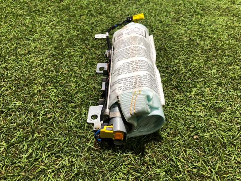 Подушка безопасности боковая (в сиденье)