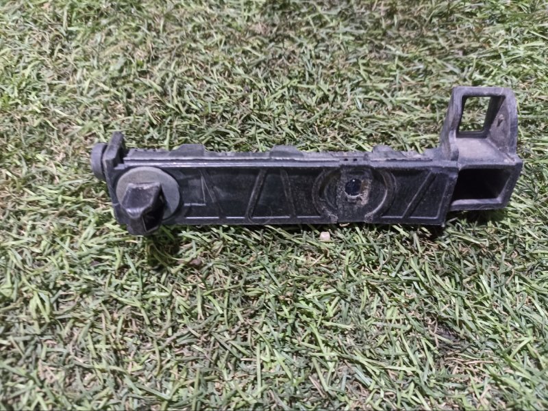 Направляющая бампера