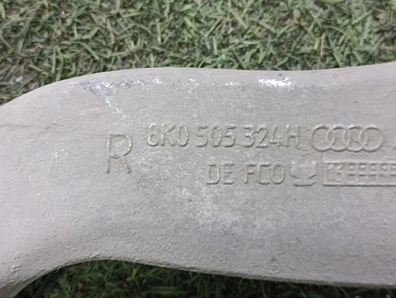 Рычаг задний правый