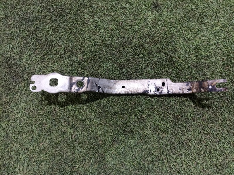 Кронштейн крепления крыла