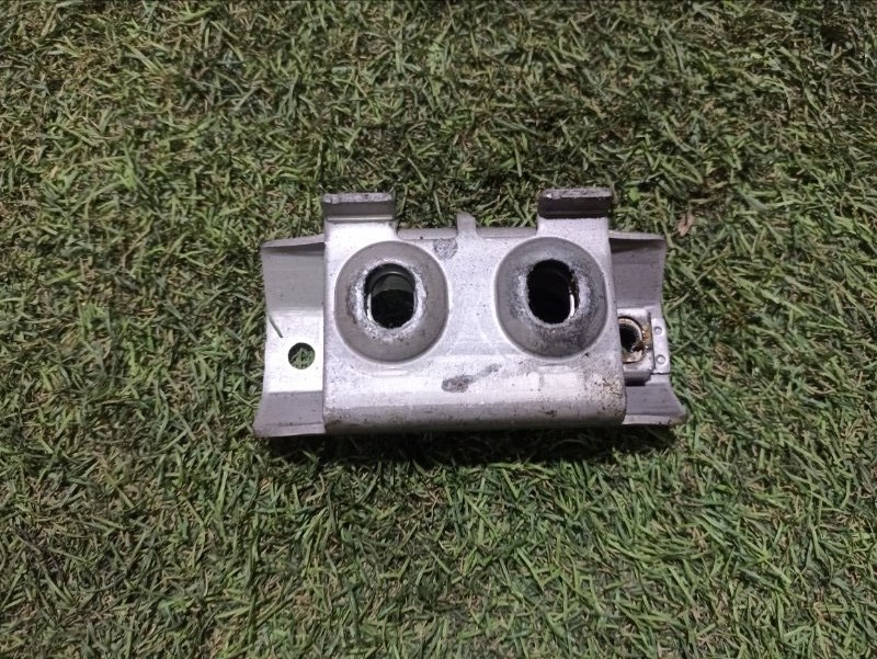 Кронштейн багажника