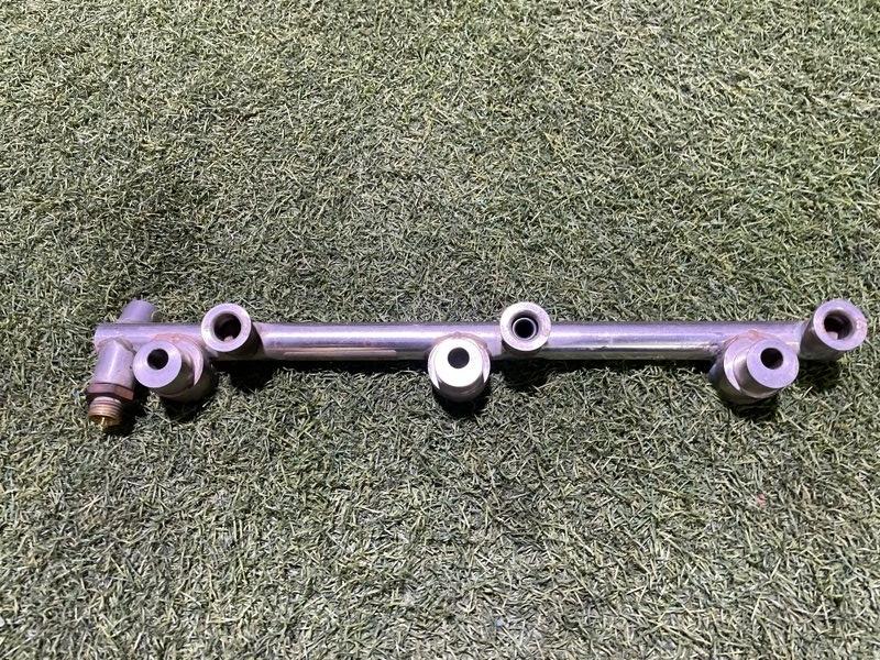 Рейка топливная (рампа)