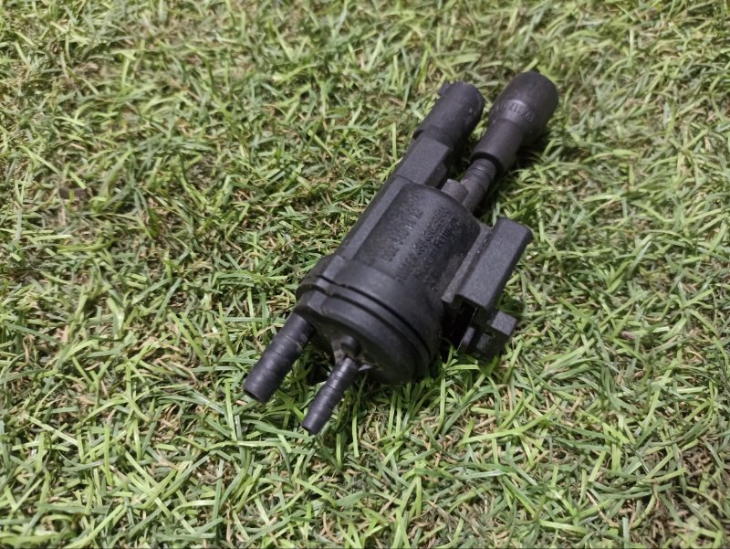 Клапан электромагнитный