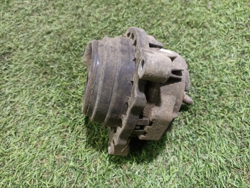 Опора двигателя левая