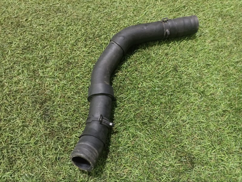 Трубка системы охлаждения