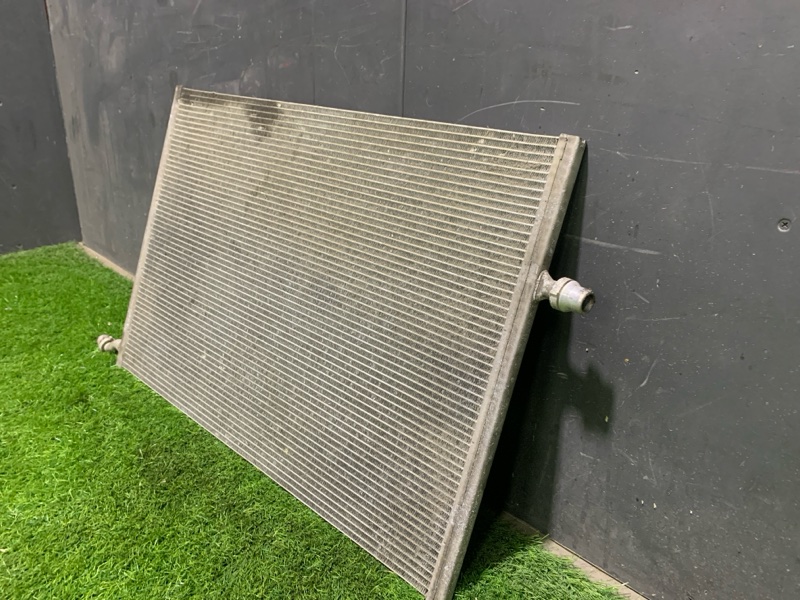 Радиатор охлаждения двигателя дополнительный