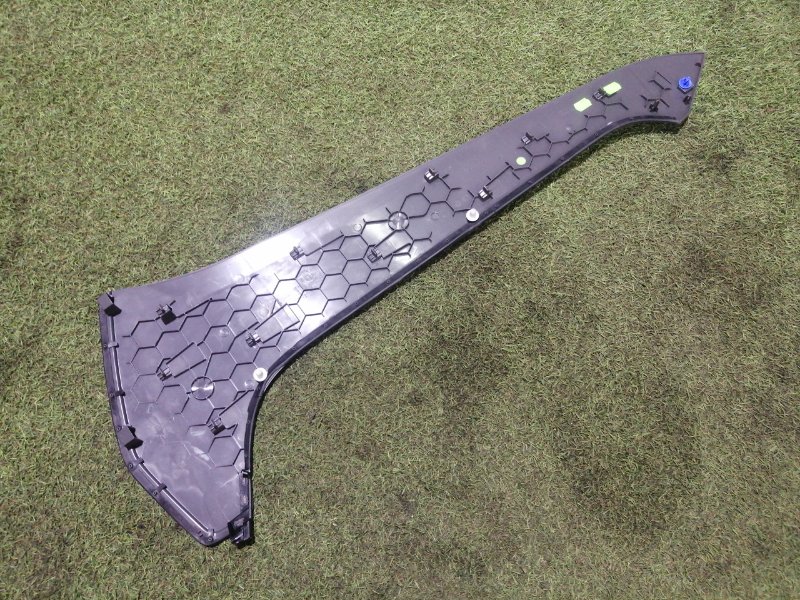 Обшивка стойки