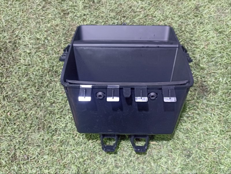 Ящик передней консоли