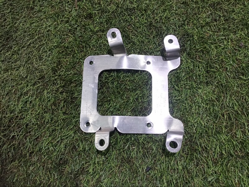 Кронштейн блока управления двигателем