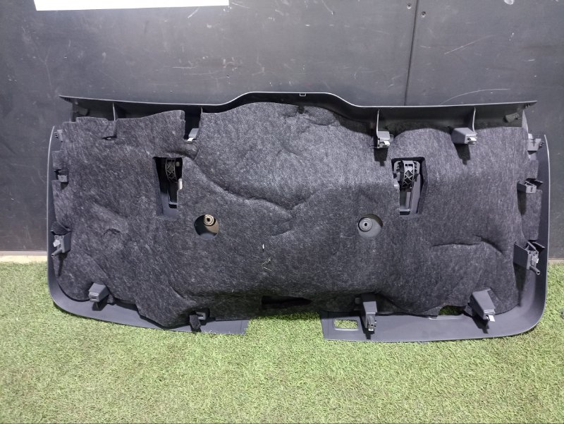 Обшивка багажника