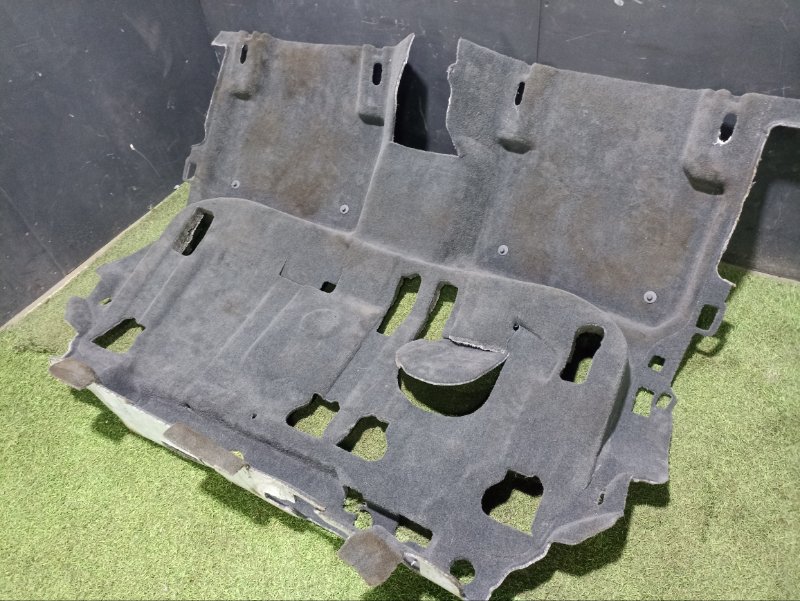 Покрытие напольное (ковролин)