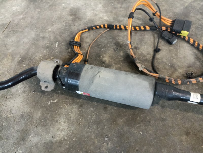 Стабилизатор задний