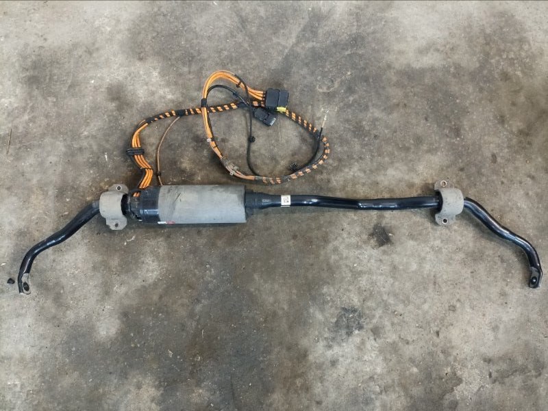 Стабилизатор задний