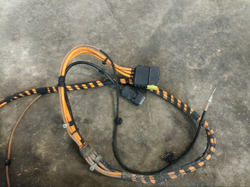 Стабилизатор задний