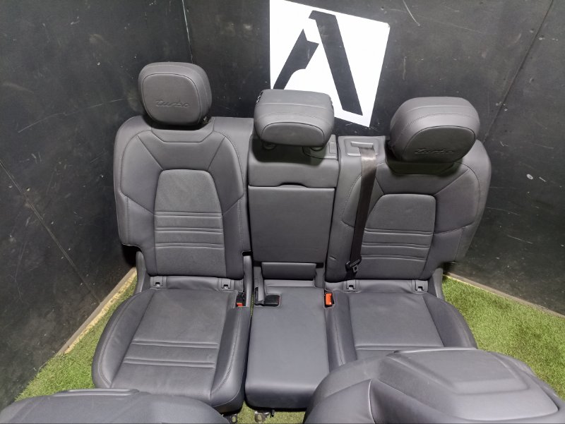 Сиденья комплект