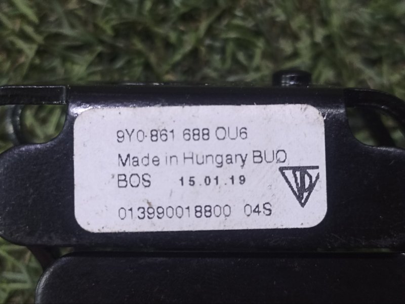 Кронштейн крепежный вспомогательный (разного назначения)