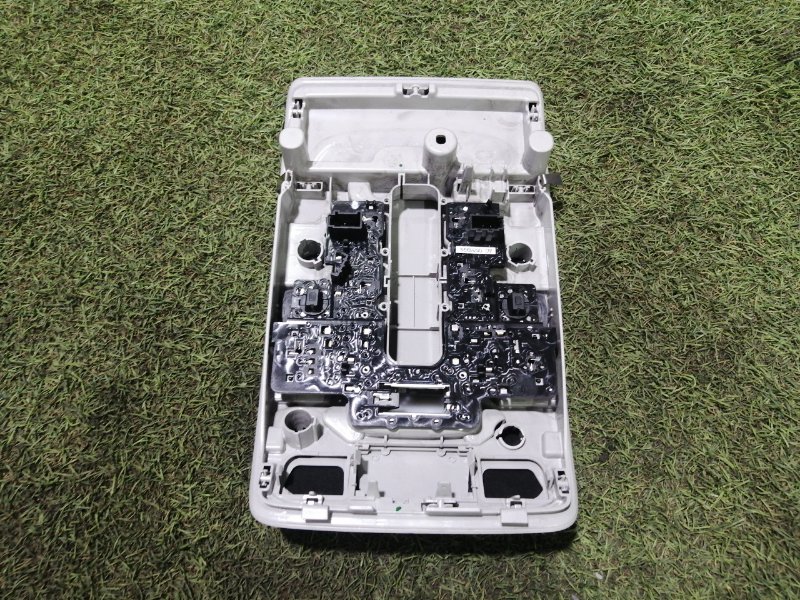 Плафон салонный