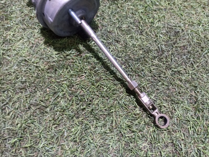 Регулятор турбокомпрессора (турбины)